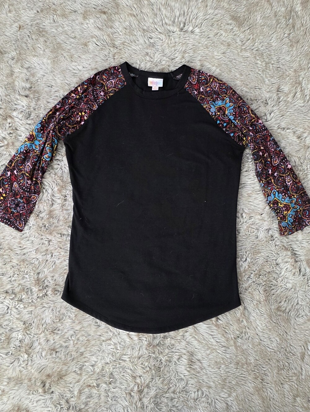 LuLaRoe Randy Black Raglan Top with Multicolor Paisley Sleeves Women's XS